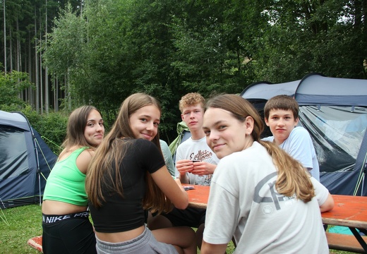 EF (29)